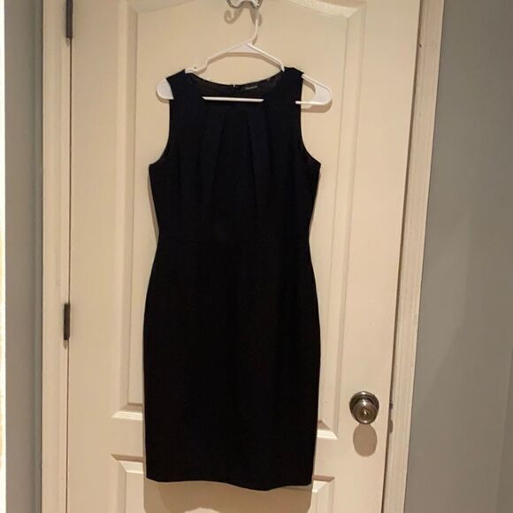 Tahari Black cocktail dress 10 - Picture 1 of 3